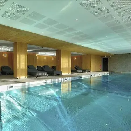 Alpe D'Huez Houses - Chez Marley - Phoenix3 - Panoramique 4 Chambres, Sur Piste Avec Piscine Apartamento *